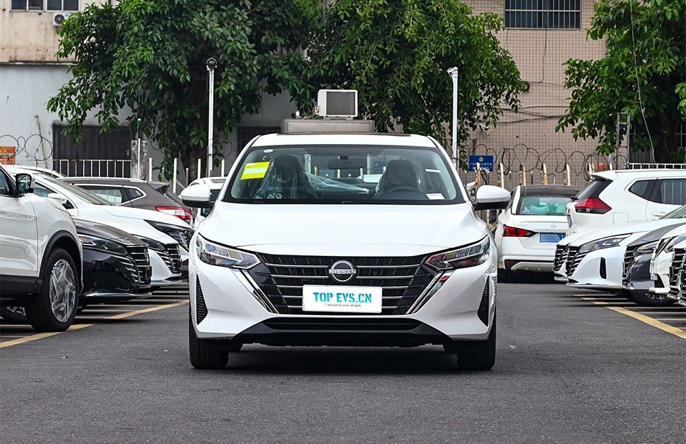imgi_3_1_3(20) Nissan Sylphy 2026– China Export Vehicle | New Chinese Car India - Image 1