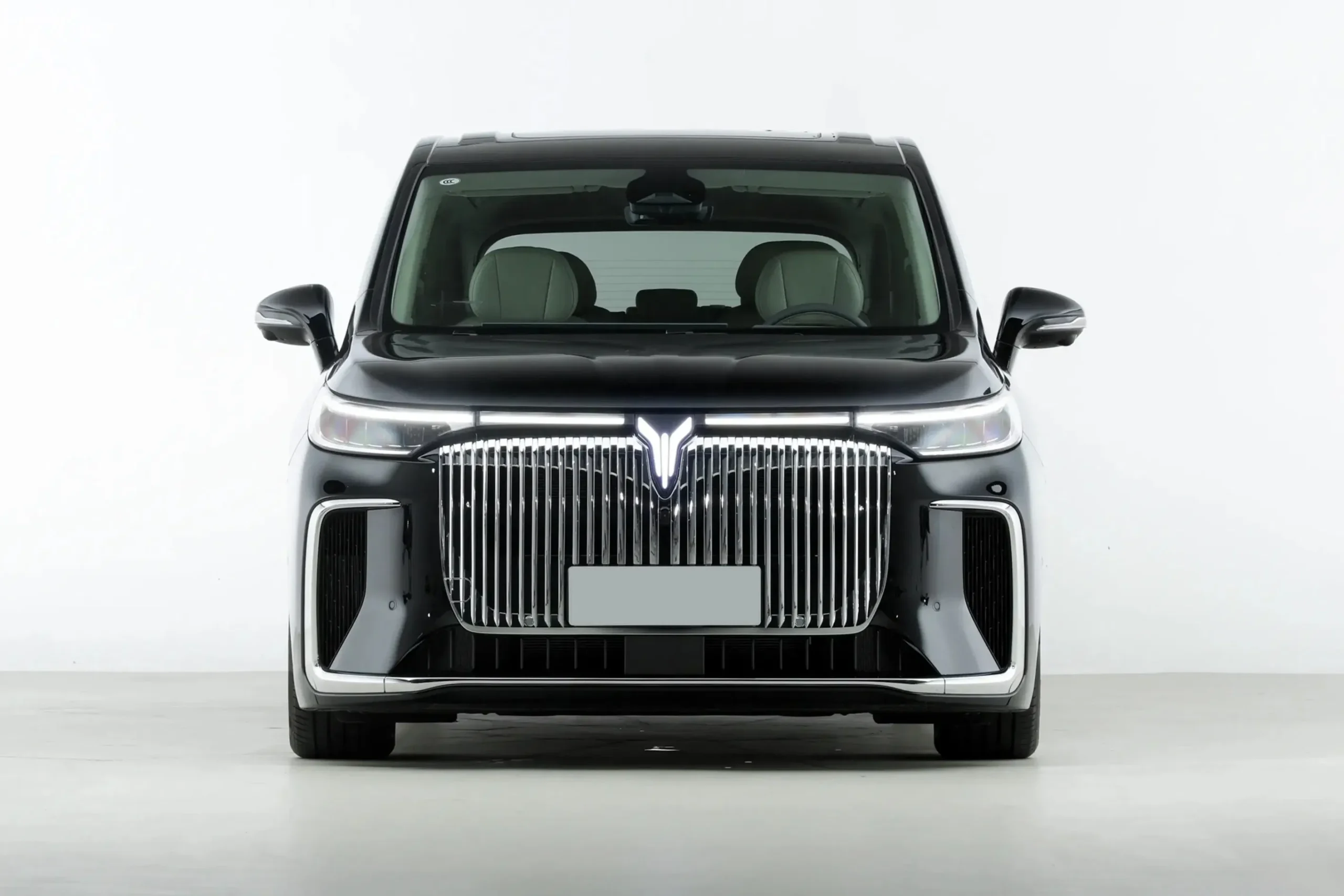 imgi_69_Innovative-Hybrid-Exceptional-Specifications-Voyah-Dreamer-Phev-Cars Voyah 2026 Dreamer Phev 1.5t Ultra-Long Range Flagship Version Automatic Car– Buy Direct from China | China Se Car for India - Image 1